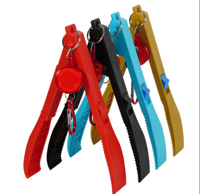 Wholesale ABS Plastic Fish Controller With Lost Line Fish Holder Switch Lock Gear Pince Fishing Grip Tools