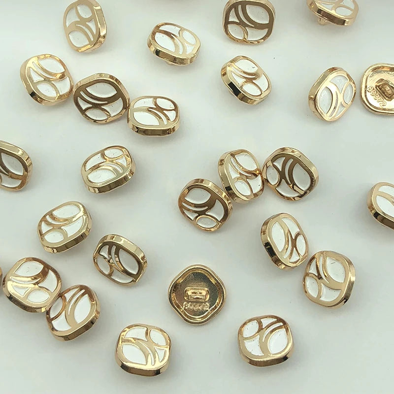 Custom 12mm Zinc Alloy Embossed Ladies Jacket Coat Gold Plated Custom Metal Shank Button