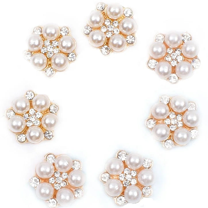 Alloy Flower Shaped Buckle with Pearl and Rhinestone Glass Material for DIY Wedding Decorations