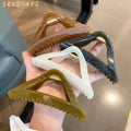 New Hollowed Out Design Simple Style 11cm Large Triangle Women Claw Clips Hair Accessories Solid Color Hair Claws