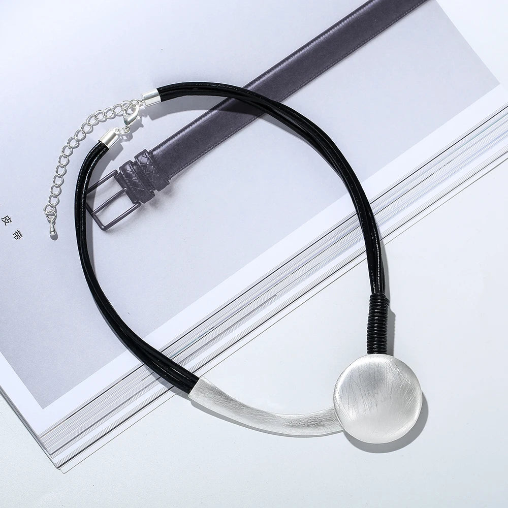 TongLing Short Necklace Fashion Trendy Black Rope Strand String Choker Necklace for Women