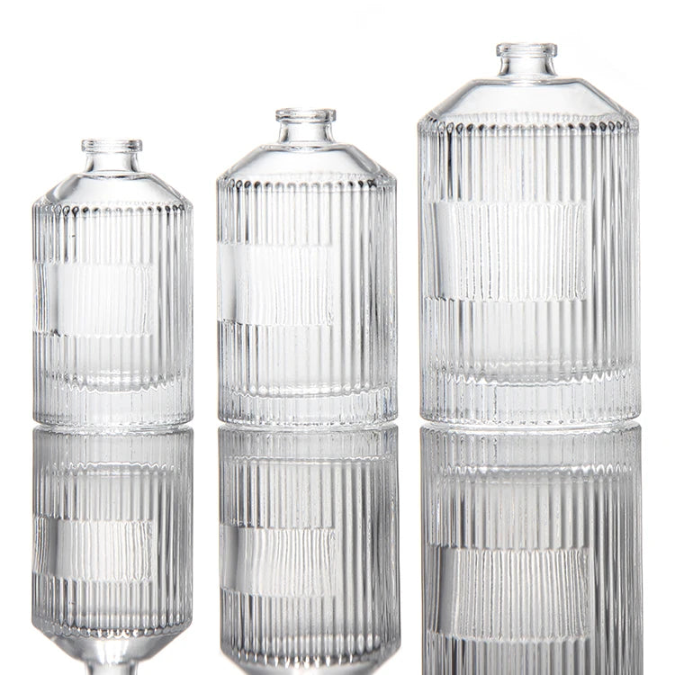 New Product 30ml 50ml 100ml Round Empty Glass Perfume Bottle Spray Transparent Glass Bottle With Lid Luxury Perfume Packaging