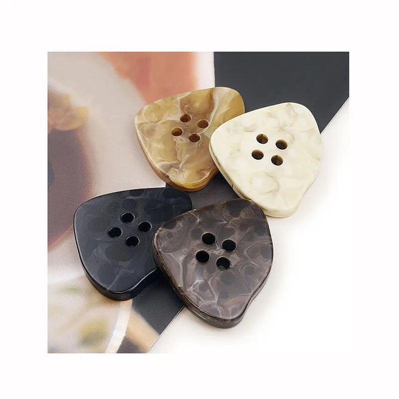Oversized 40mm Irregular Marbling Four-eyes Garment Button Men's and Women's Suit Coat Sweater Cardigan Cheap Resin Buttons