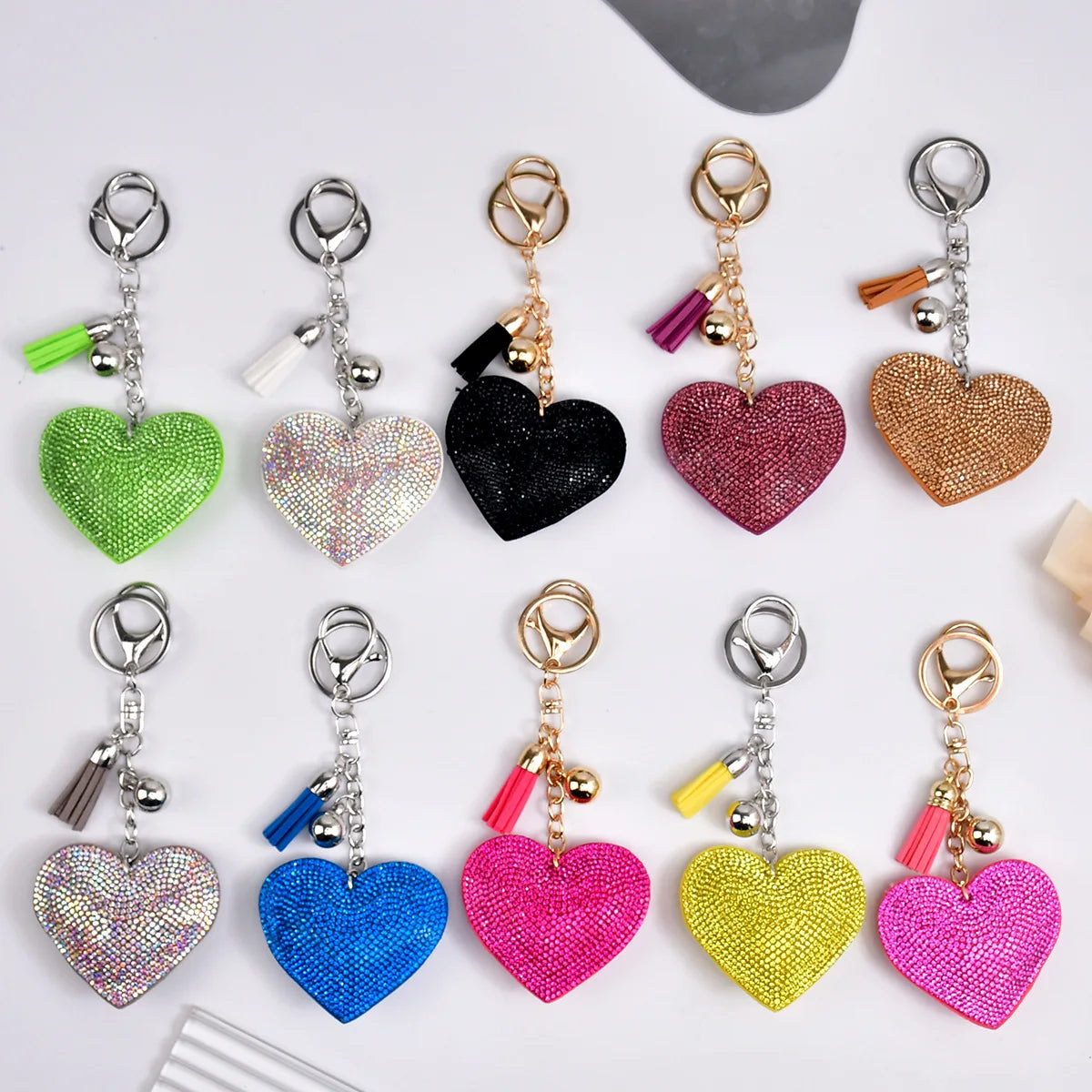 New Heart Rhinestone Keychain Bling Bling Velvet Tassel Keyring Crystal Studded Love Heart Pendant Bag Accessories