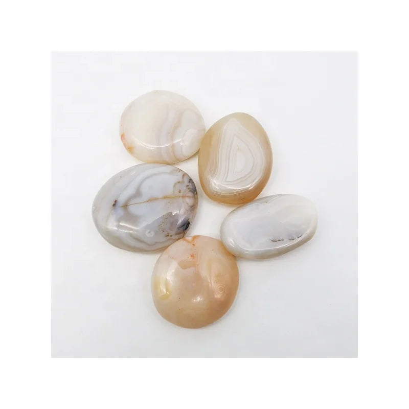 Wholesale Folk Crafts Healing Natural Crystals Reiki Set Natural Polished Healing Gravel White Agate Palm Stone
