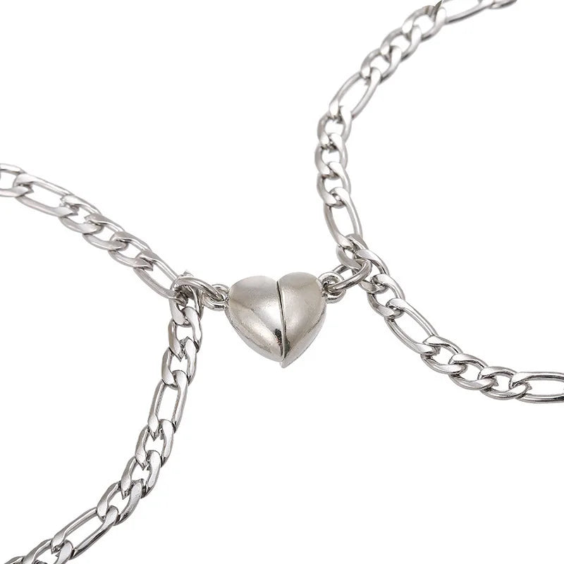 Couple Lover Day Magnet Cross Heart Couple Love Day Bangle Fashionable Mother Daughter Bracelet Set for Sale