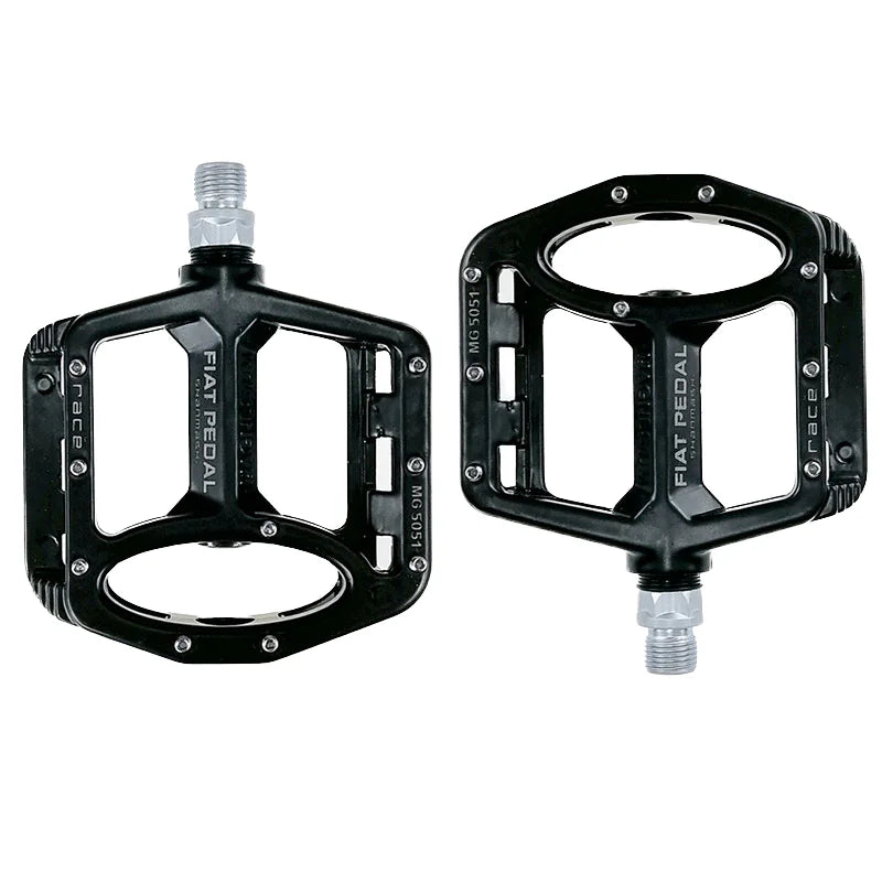 346g MTB DH BMX Flat Pedals for Road Bicycles Magnesium Alloy Downhill Bike Bearing Pedal Device