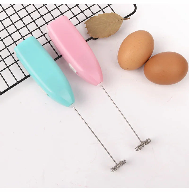 Powerful Whisk Handheld Foam Maker Blender Portable Automatic Battery Operated Egg Beater Mini Electric Milk Frother for Coffee