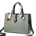2022 Luxury Ladies PU Handbags Classic Wild Party Solid Color Design Portable Shoulder Bags Cheap Wholesale Fashion