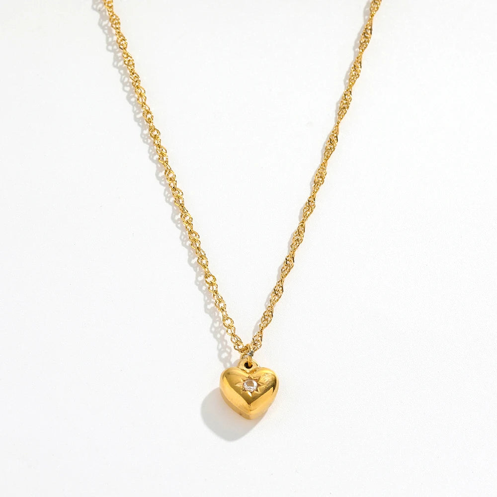 Fenny Wholesale 18K PVD Plated Permanent Romantic Love Heart Pendant Stainless Steel Choke Chain Necklace for Women