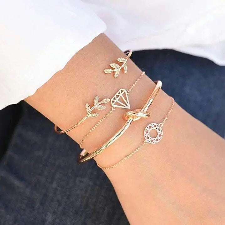 SC Wholesale Minimalist Gold Plated Bracelet Geometric Diamond Shaped Open Bracelet Multi Layer Cuff Bracelet for Women