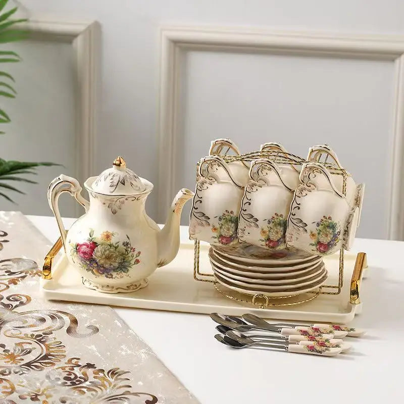 M European Ceramic Coffee Cup Set Elegant European Style Porcelain Tea Set Vintage Teapot Afternoon Tea Cup Afternoon Tea Mug