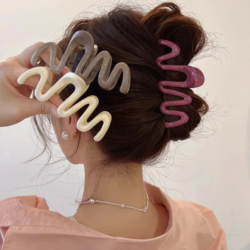 New Arrival Korean Women Large Size Candy Color Acetate Wave Shaped Hair Claw Clips Shark Clips for Girls Hair Accessories