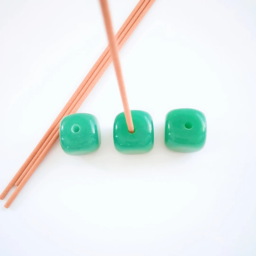 HY New Crystal Green Aventurine Cube Shape Gemstone Incense Holder Stick Holder