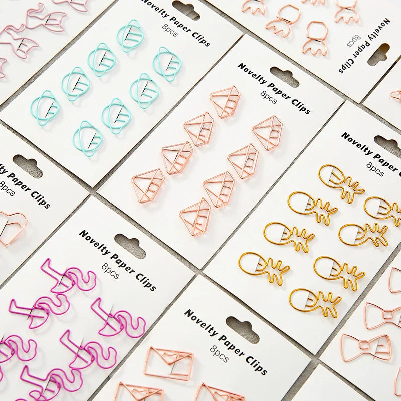 Creative Hollow Metal Paper Clip Set Student Cute Paper Clip Stationery Paper Clip 10 Pieces / Bag