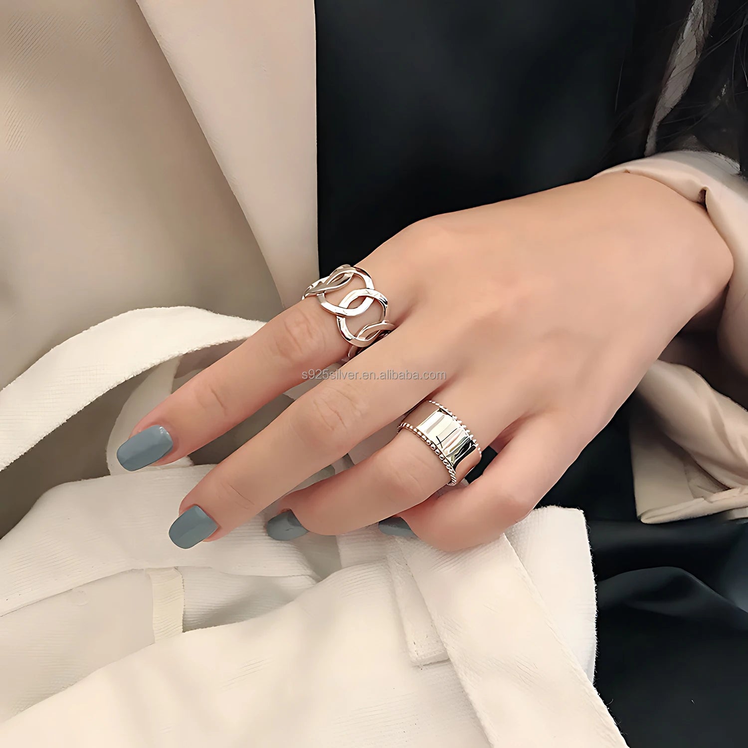 Elegant 925 Silver Interwoven Open Ring with Polished Chain Inspired Design Adjustable Artistic Jewelry for Women Daily Wear