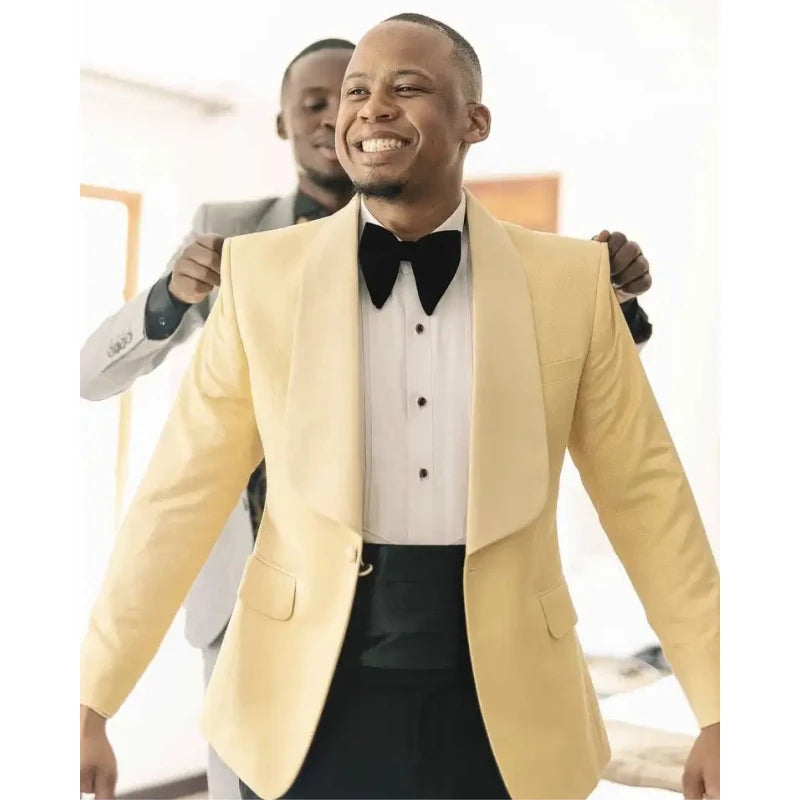 Costume Homme Yellow Jacket Black Pant Men'S Suits Party Wear Tuxedo Groom Terno Masculino Blazer Trousers Wedding 2 PIeces