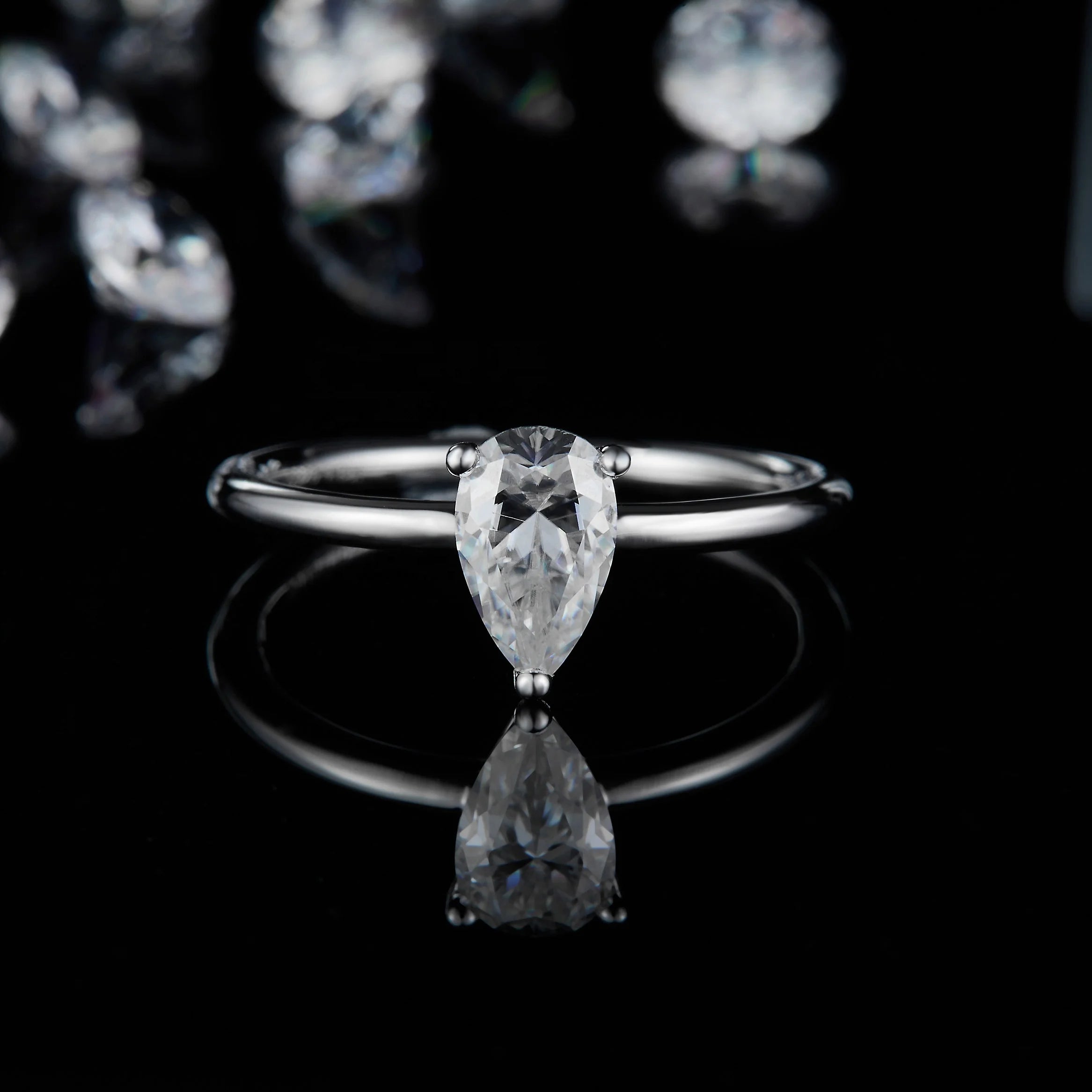 Abiding Jewelry Wholesale Gold and Solid Silver Jewellery Custom Engagement Pear Shape Moissanite Rings