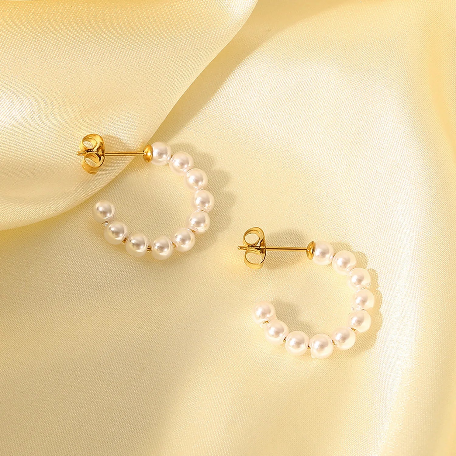France Style Pearl C Shape Stud Earrings Luxury Elegant Personality Stainless Steel Pearl Earrings Jewelry for Women