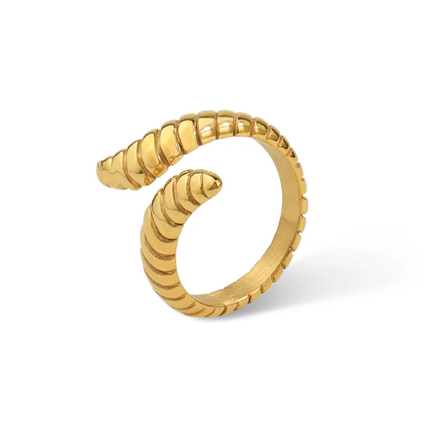 INS Style Serpentine Sheep Horn Pattern Open Titanium Steel Ring Waterproof Stainless Steel Plated 18K Gold Ring Jewelry