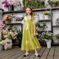 Cute Kids Muslim Dress Children Princess Style Abaya New Designs Parent-child Clothing Feather Stitching Dress Kids Abaya