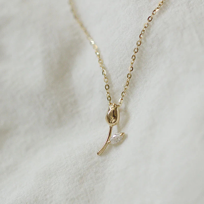 Pure 925 Sterling Silver Clavicle Chain Elegant INS Fashion Zircon Rose Flower Pendant Necklace for Women Jewelry