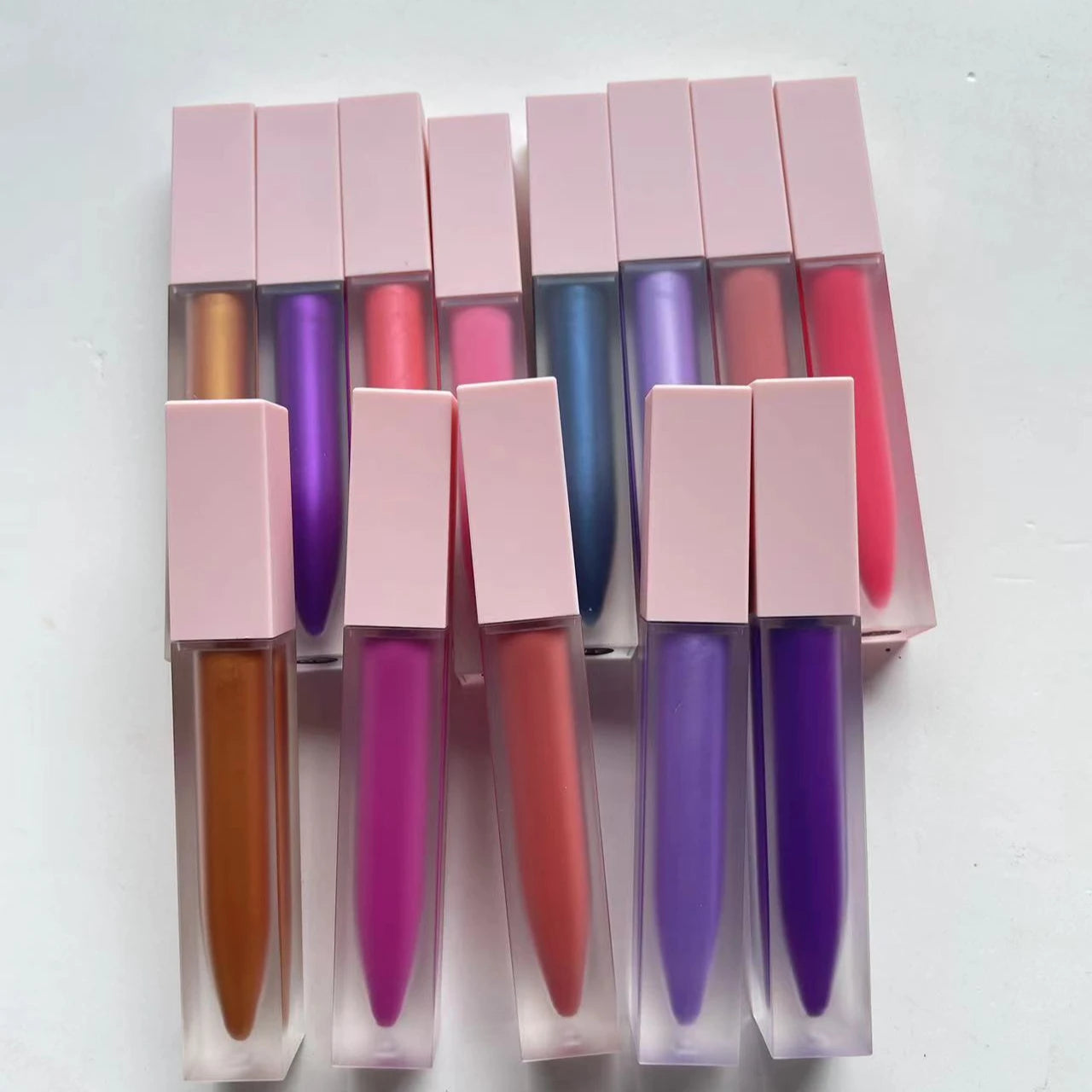 Makeup Wholesale Private Label DIY 84 Colors Vegan Non-stick Cup Lip Stick Long Lasting Waterproof Matte Liquid Lipstick