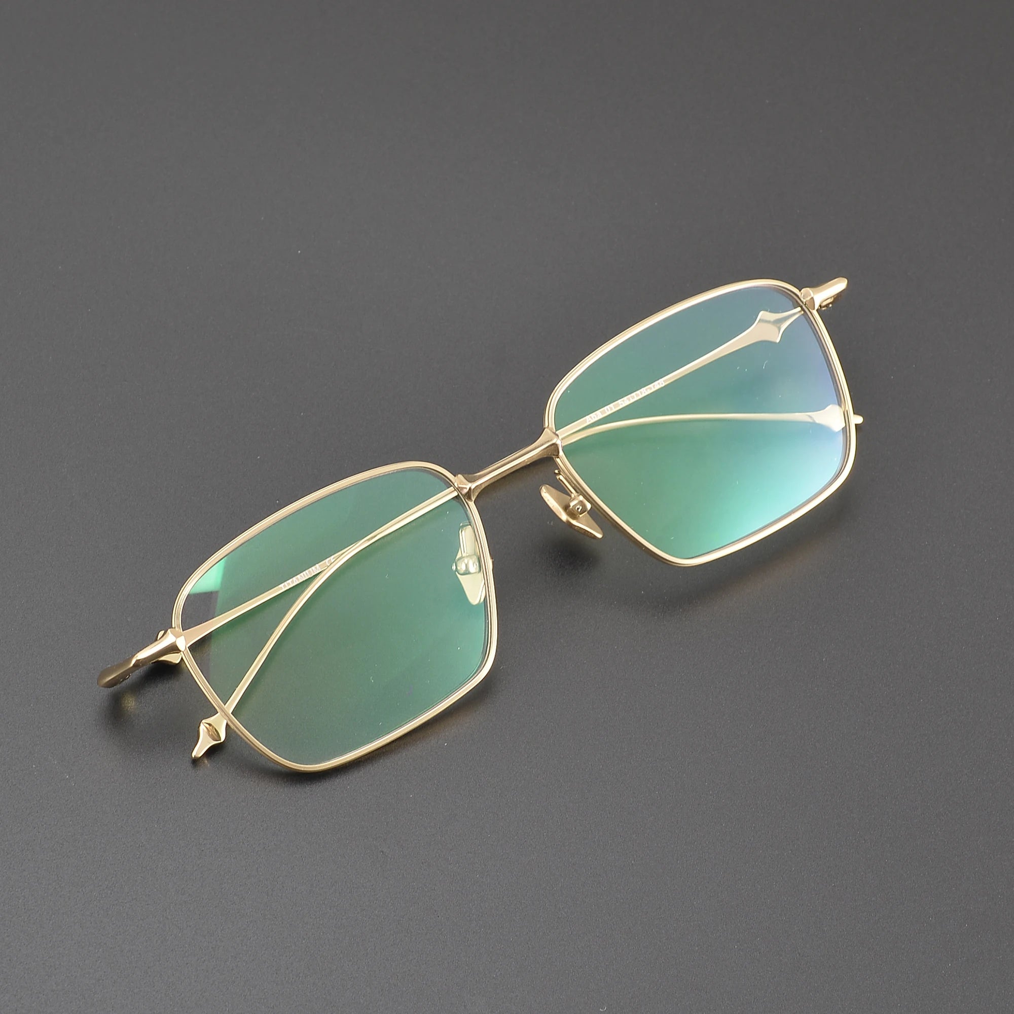High-quality Fashionable Ultra-light Pure Titanium Square Myopia Glasses Frame Unisex Retro Trendy Handmade Decorative Custom