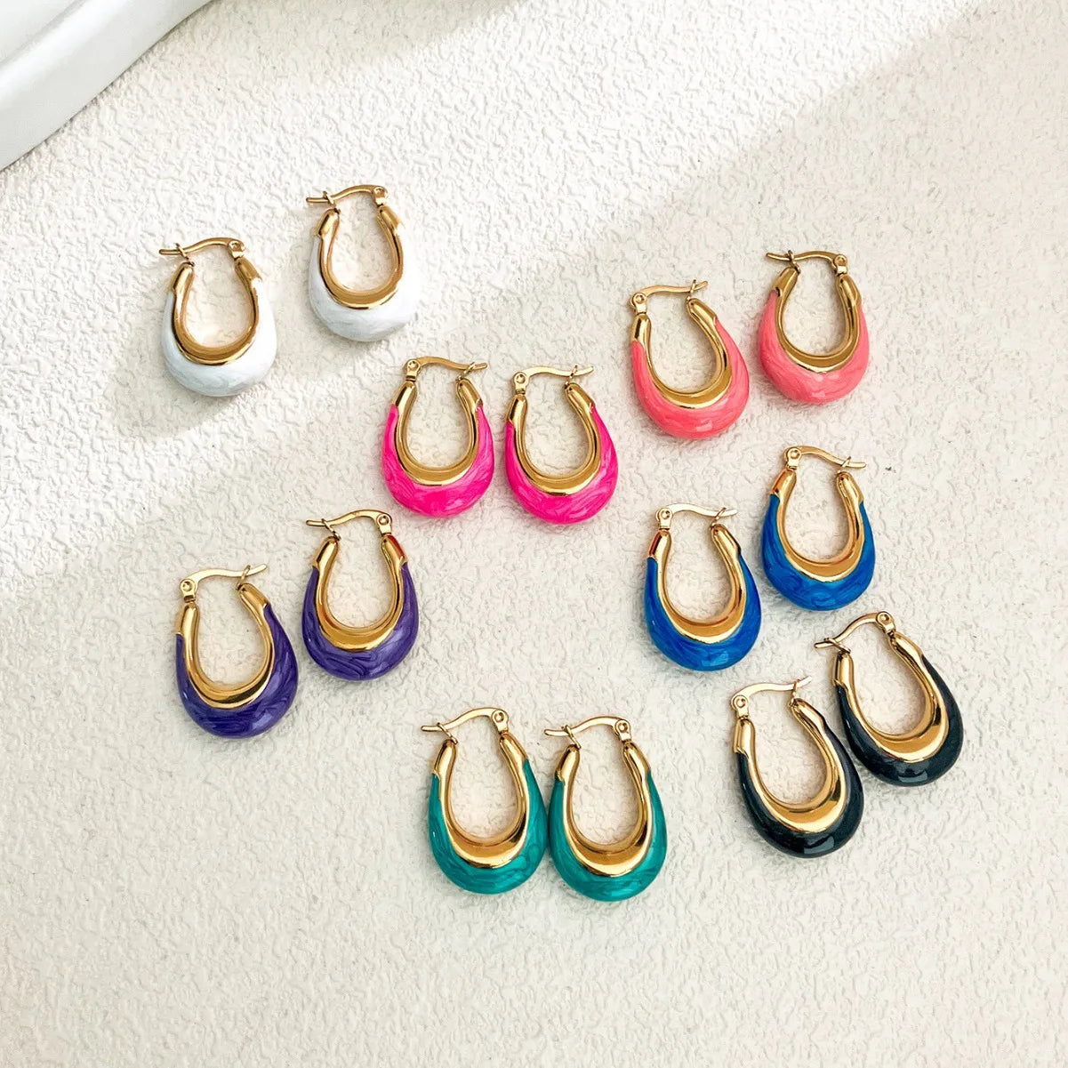 Wholesale Vintage Gold Plated Stainless Steel Acrylic C-Shaped Safety Pin Earrings