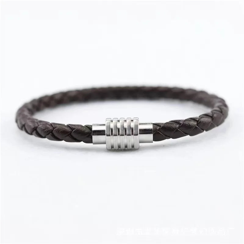 2022 New Style Braided Leather Cord Magnetic Stainless Steel Clasp Fashion Bracelet for Man Made in China