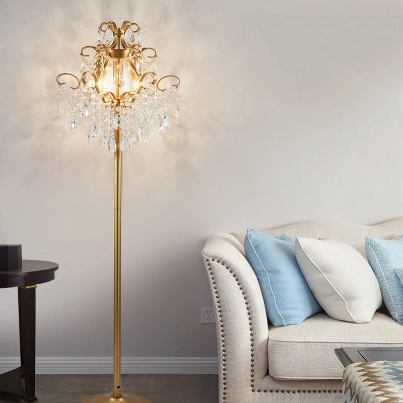 Nordic Luxury Crystals Floor Lamps LED Gold Table Lights Free Standing Lamps for Living Room Bedroom Study Home Lighting Fixture