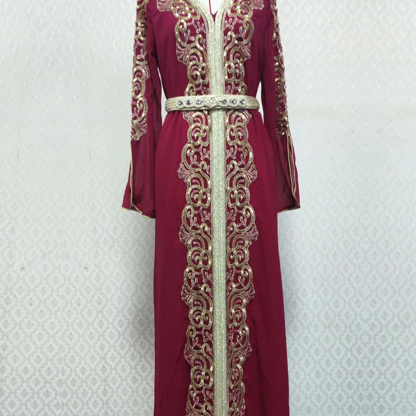 2024 Embroidered Middle Eastern Robe Dress Gold Color Dubai Floral Front Kaftan Dress Arab Women Muslim Dress