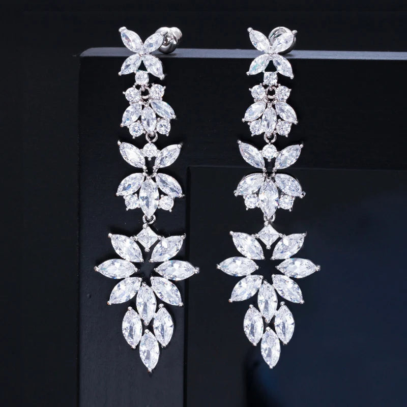 Sparking Cubic Zirconia Long Dangling Drop Leaf Luxury Wedding Engagement Earrings for Women Bridal Dress Jewelry Accessories