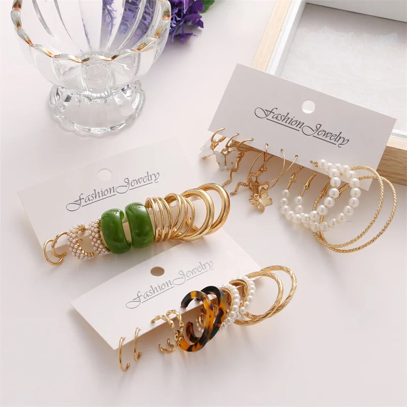 VKME Wholesale Fashion Acrylic Pearl Crystal Gold Hoop Earrings Set Circle Butterfly Heart Flower Punk Earring for Women