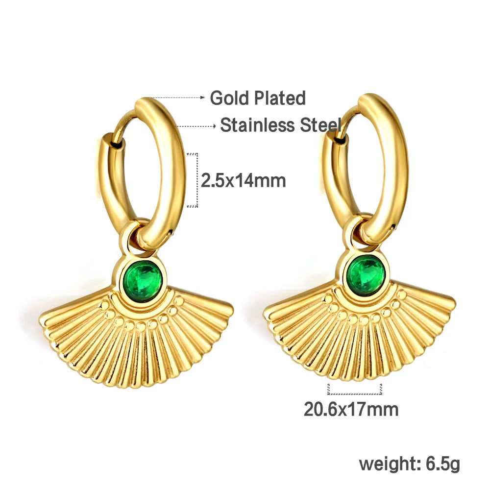 Customized Fashion Jewelry Fan Shaped Pendant Green Zircon Earrings 18K Gold Plated Stainless Steel Scallop Huggie Hoop Earrings