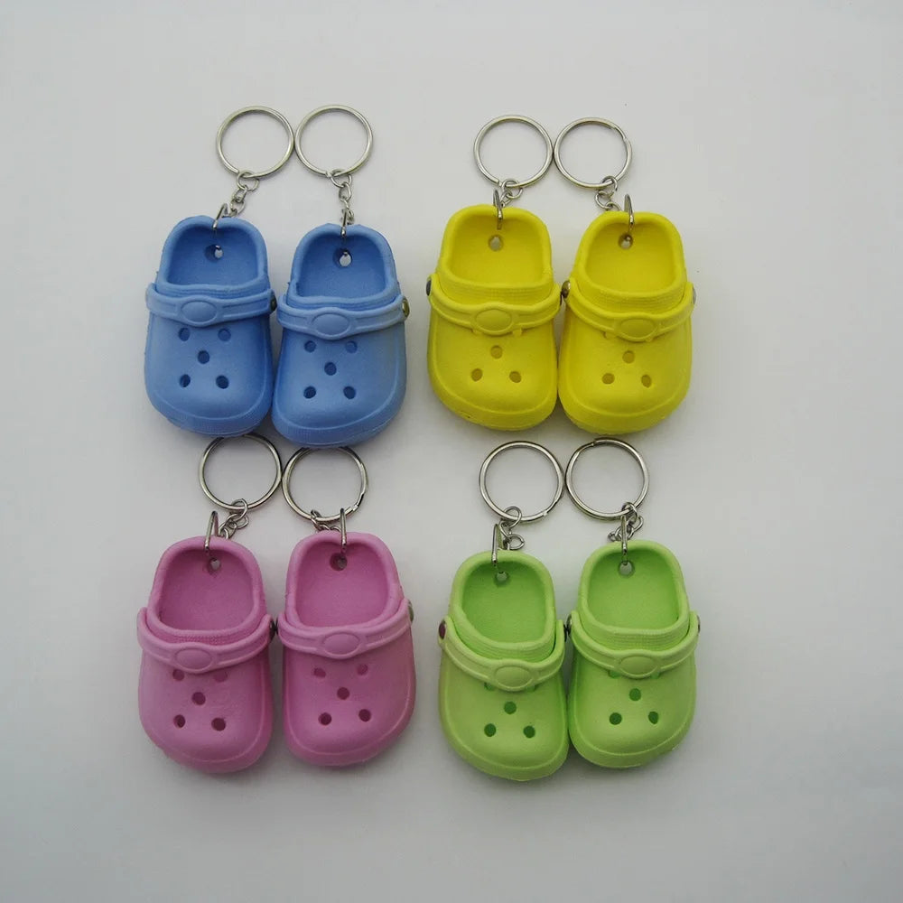 2PCS/PAIR Lovely Shoe Gift Summer Cute Mini  Shoes Keychain Creative 3D Slipper Beach Shoes Keychain