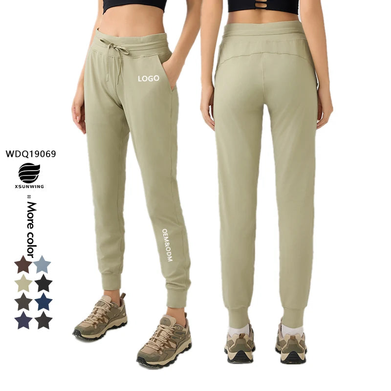 Xsunwing Custom LOGO Ladies Bodybuilding Sweat Pants With Pockets Workout Jogger Sports Gym Tapered Sweatpants Women WDQ19069