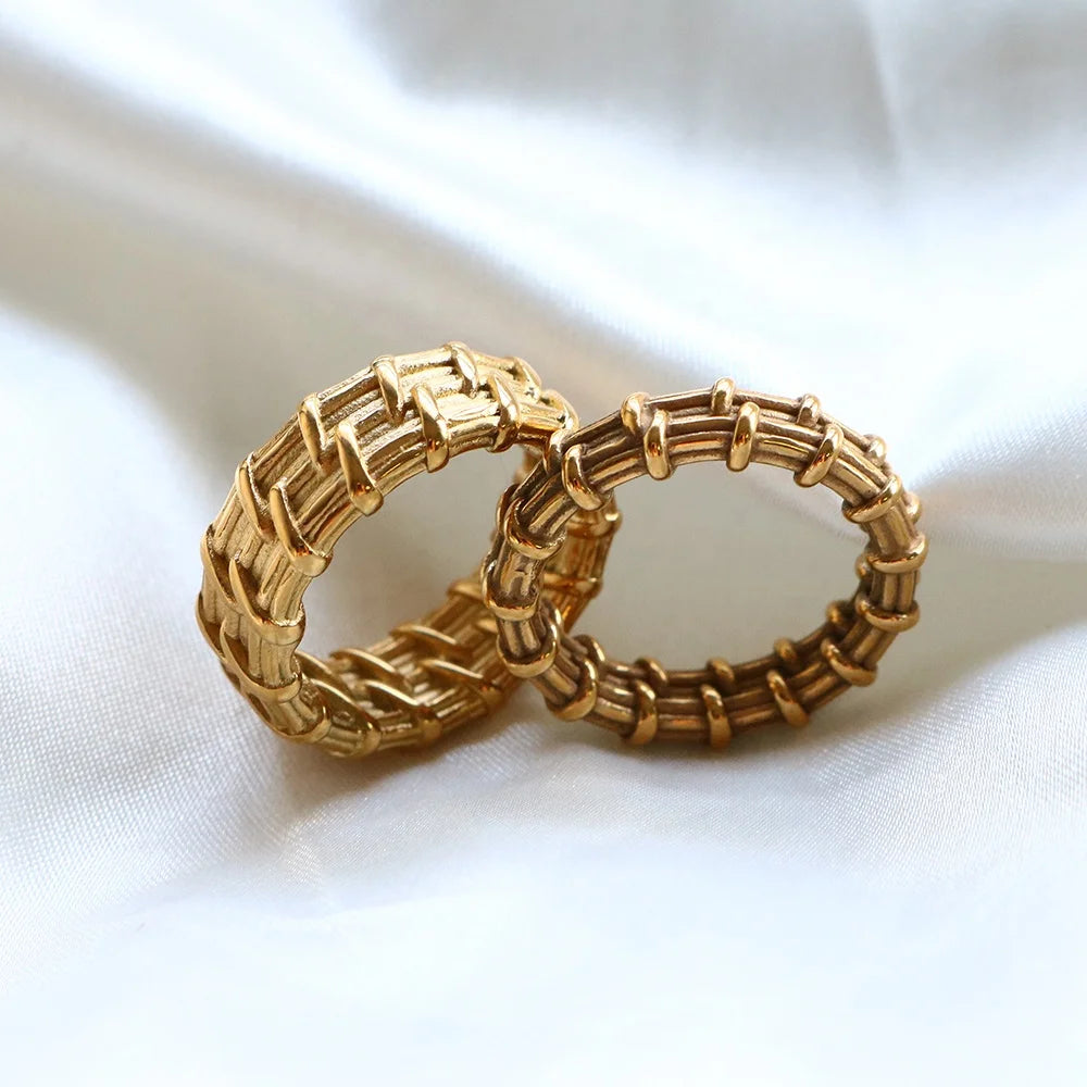 New Arrival Elegant Finger Ring 18K Gold Plate Round Rings Stainless Steel Ring for Women