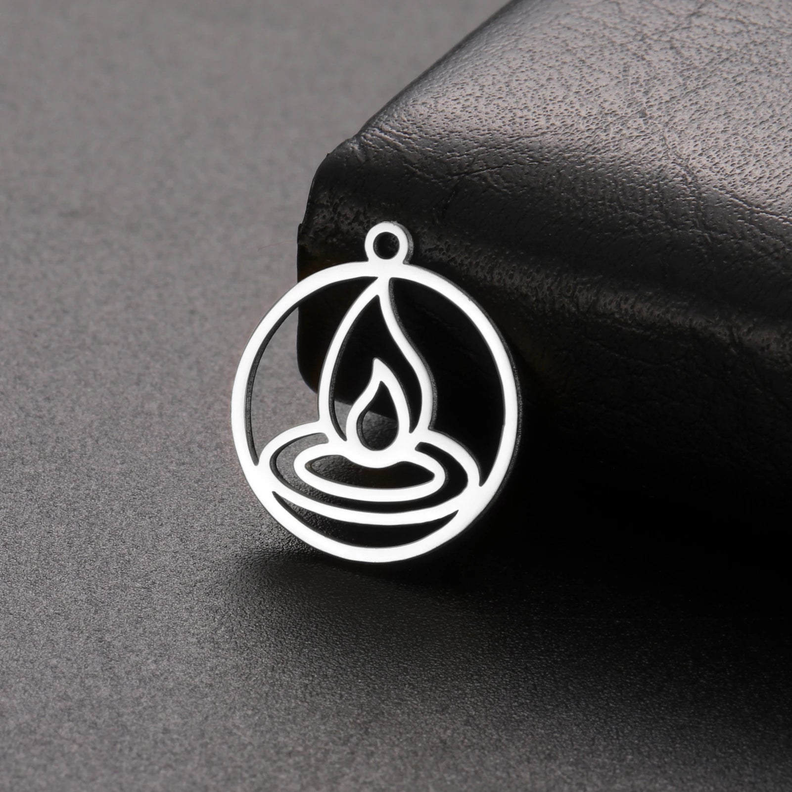 Hot Sale Stainless Steel Fire Element Charm Hollow Out Fire Element Pendant Gold Color Accessories Gifts for Necklace Bracelet