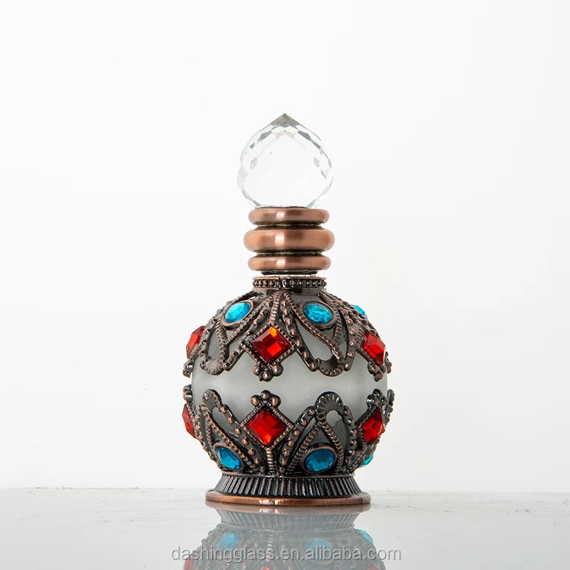 Custom Wholesale Luxury Perfume Bottle With Diamonds 15ml Mini Egyptian Style Essential Oil Glass Bottle Empty Perfume Bottle