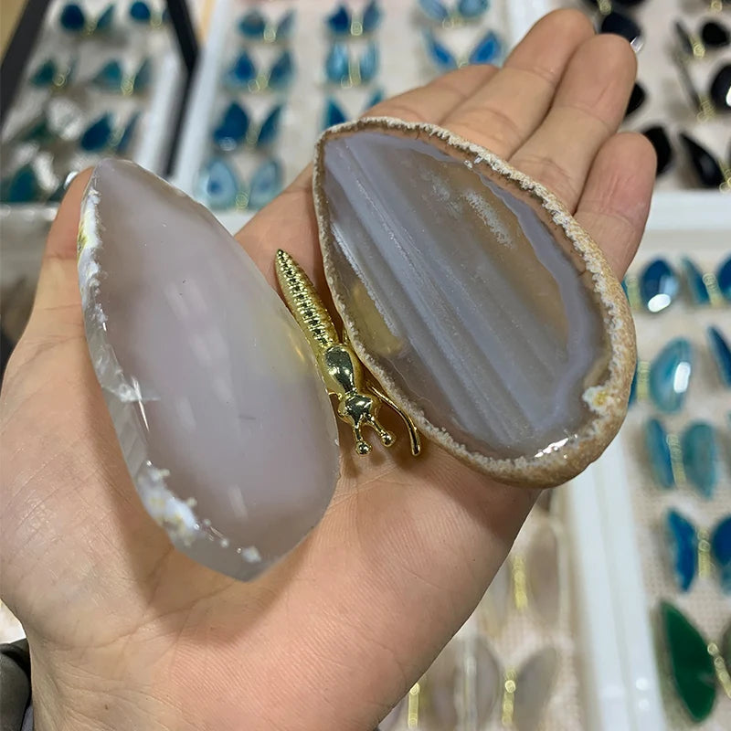 Wholesales Crystal Crafts Butterfly Carved Agate Metal Butterfly Folk Art Agate Metal Butterfly