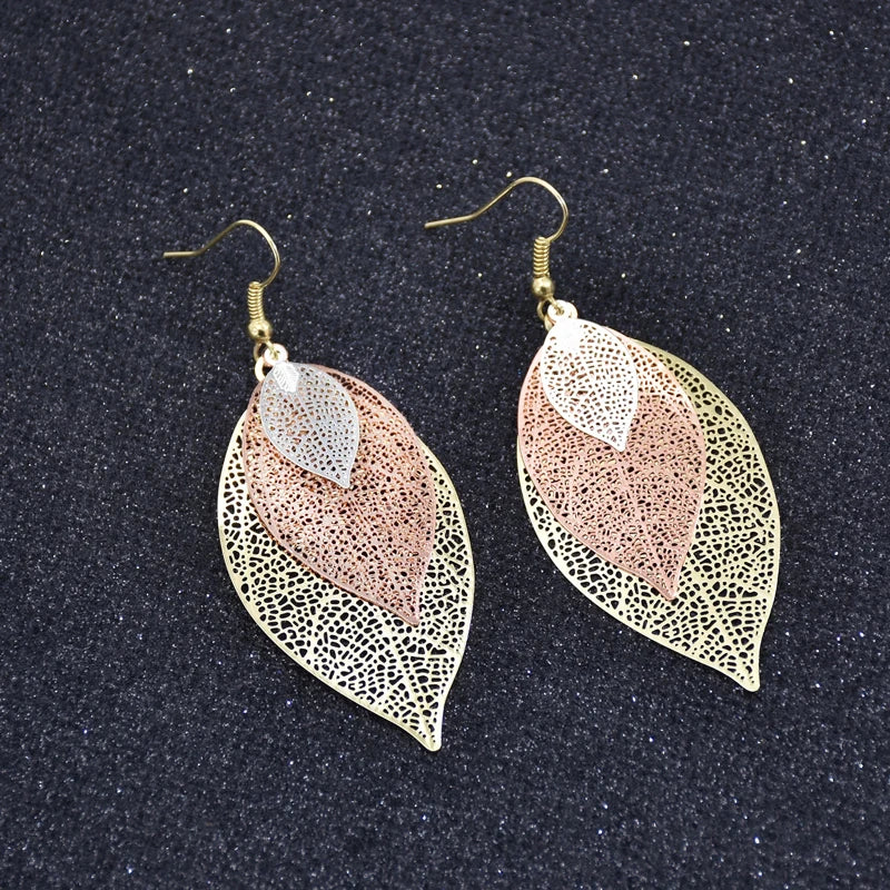 Fashion Alloy Earrings Classic Water Drop Leaf Shape Hollow Printed Pu Earrings Fall Winter Fashion Jewelry Ladies Jewelry