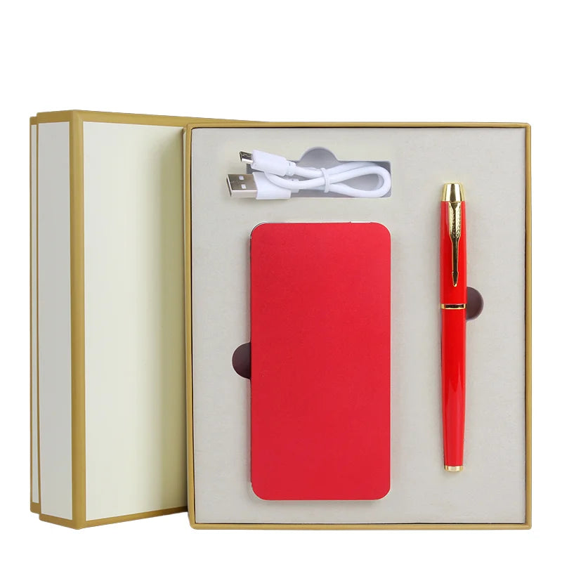 China Factory's Popular Electronic Gift Set Power Bank Mini Light for Automotive Insurance VIP Phone Charger Hot Sale Consumers