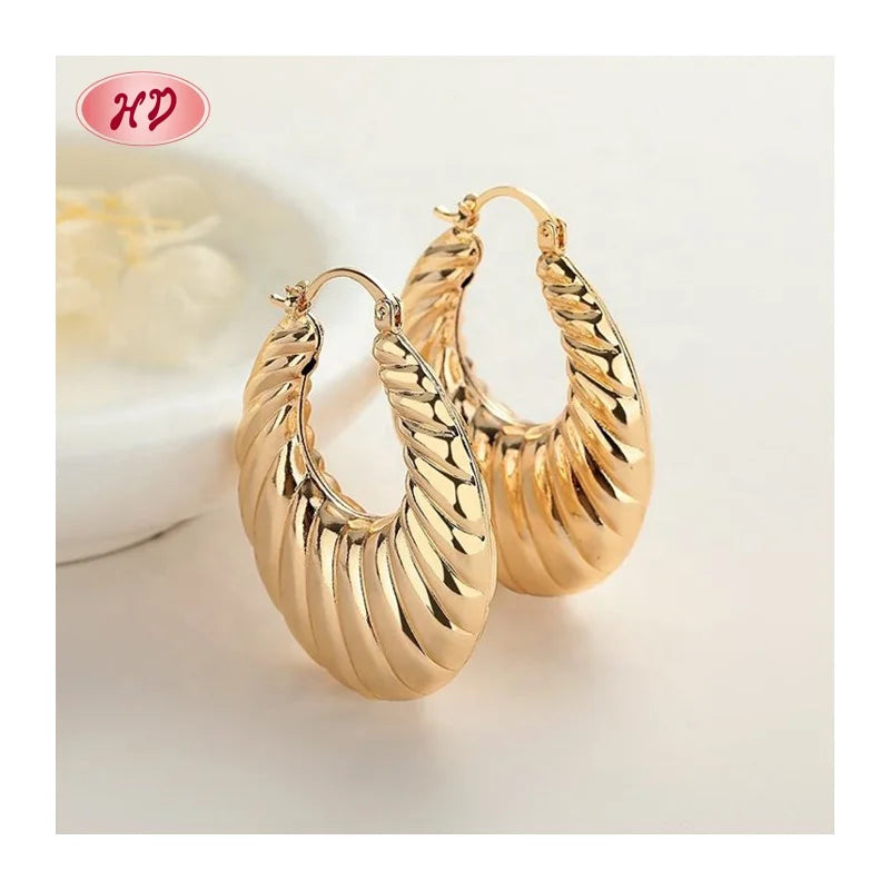 Fashion Earrings Wholesale Stylish Zircon Pattern Earrings Women'S Fashion Jewelry