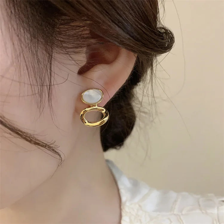Ilona New Minimalist Geometric 18k Gold Plated  Hoop Earrings Oval Creative Fashion Stud Earrings Women's Jewelry