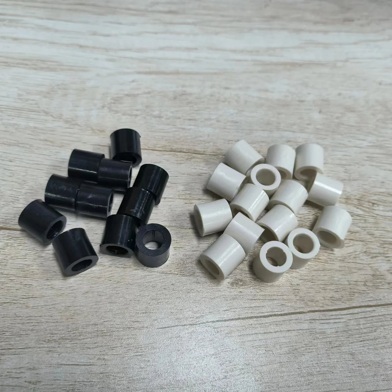 Factory Sell Billiard Snooker Pool Cue 12mm 13mm Plastic Ferrules Black/White Color