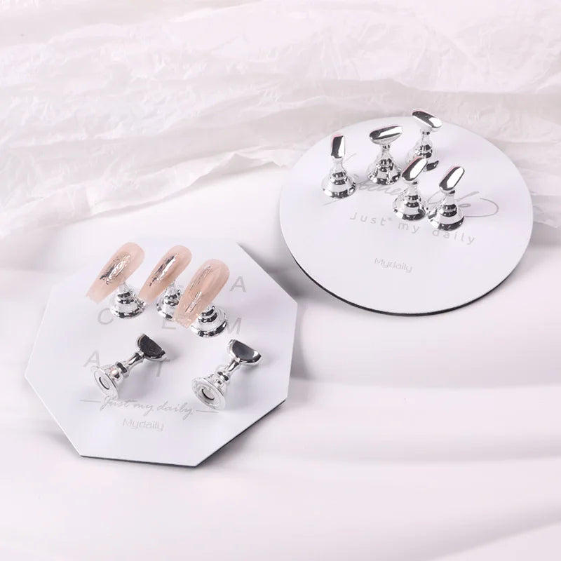 TSZS Hot Sale Magnetic Checkerboard Nail Holder Nail Practice Training Display Stand Nail Salon DIY Manicure Tools
