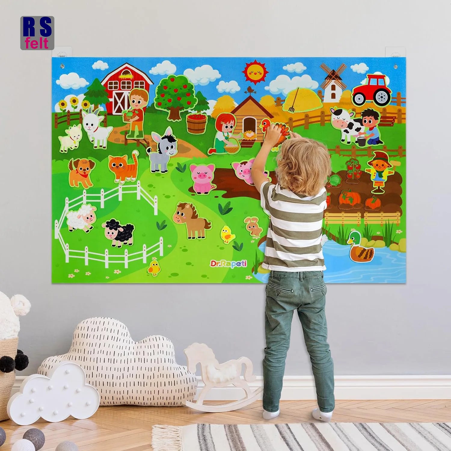 In Stock Preschool Learning Felt Board Felt Farm Theme Board Educational Play Mat Felt Board Set with Factory Price