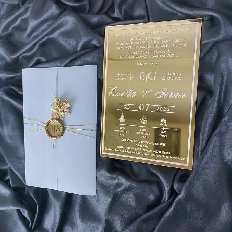 Luxury Gold Mirror Plexiglass Vellum Wrap Jacket Acrylic Wedding Invitation Card With Wax Seal and Dried Flower for Quinceanera