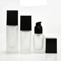 Custom Factory 20ml 30ml 40ml Cosmetic Packaging Frosted Empty Serum Pump Lotion Liquid Foundation Glass Bottle with Pump